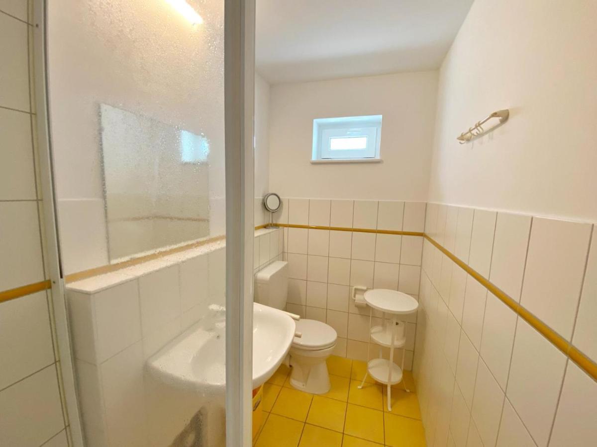 Hafenresidenz - Ferienwohnung 19 - Kapitaen Wiek auf Rugen Bagian luar foto